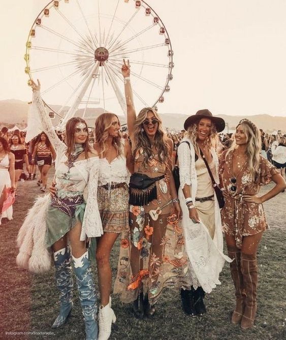 5 MUST HAVE FASHION TRENDS FOR 2023's FESTIVAL SEASON