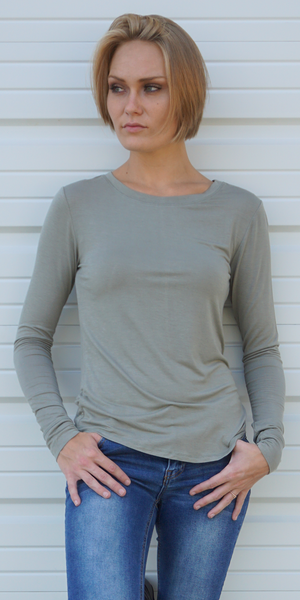 Light Green Essential Long Sleeve Knit Top